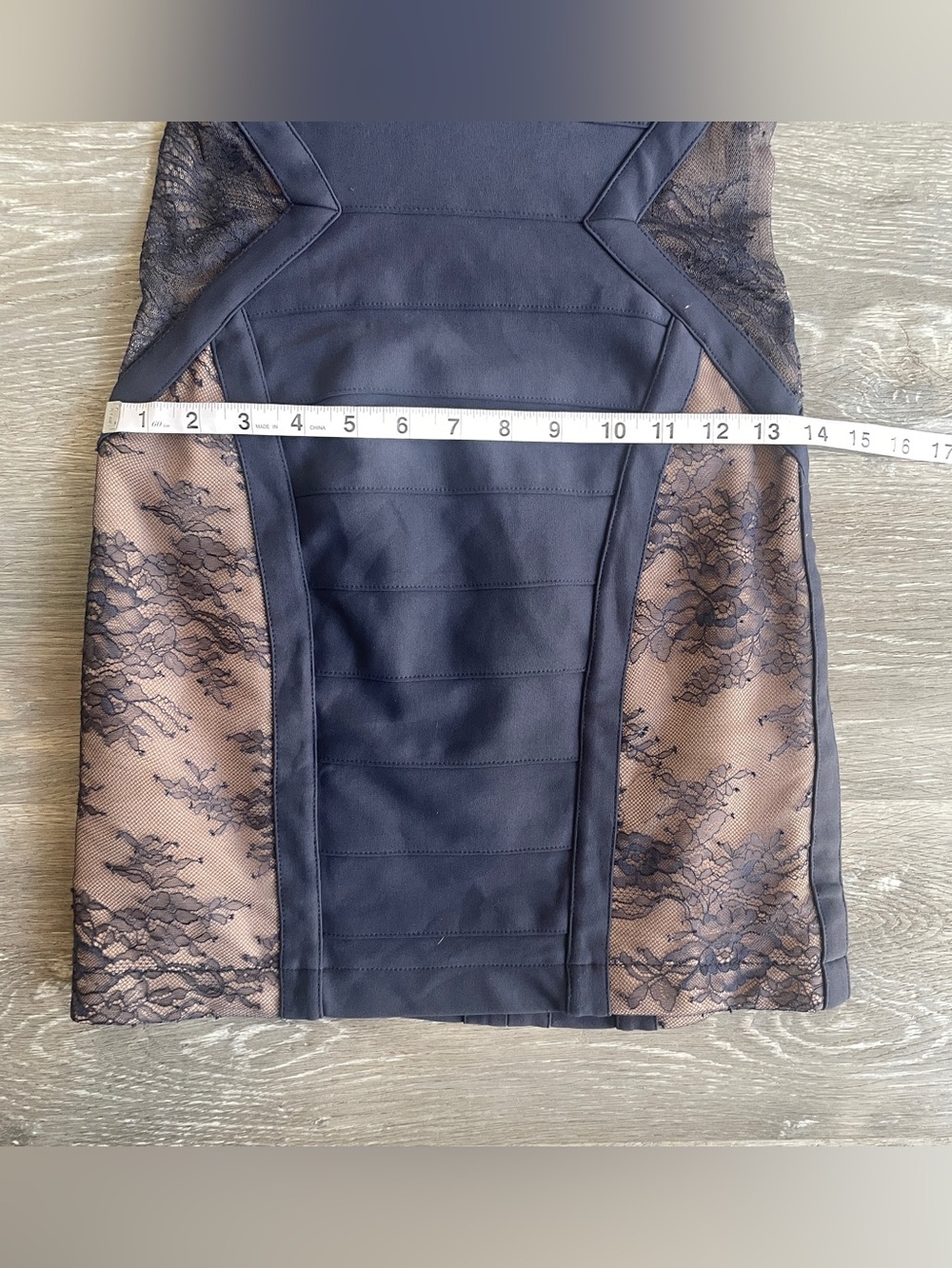 BCBG Max Azria Navy Lace Bandage Bodycon Cocktail Dress - Picture 11 of 12